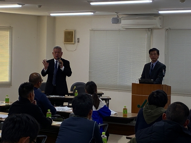 写真3　気象現象について説明②（室蘭地方気象台）