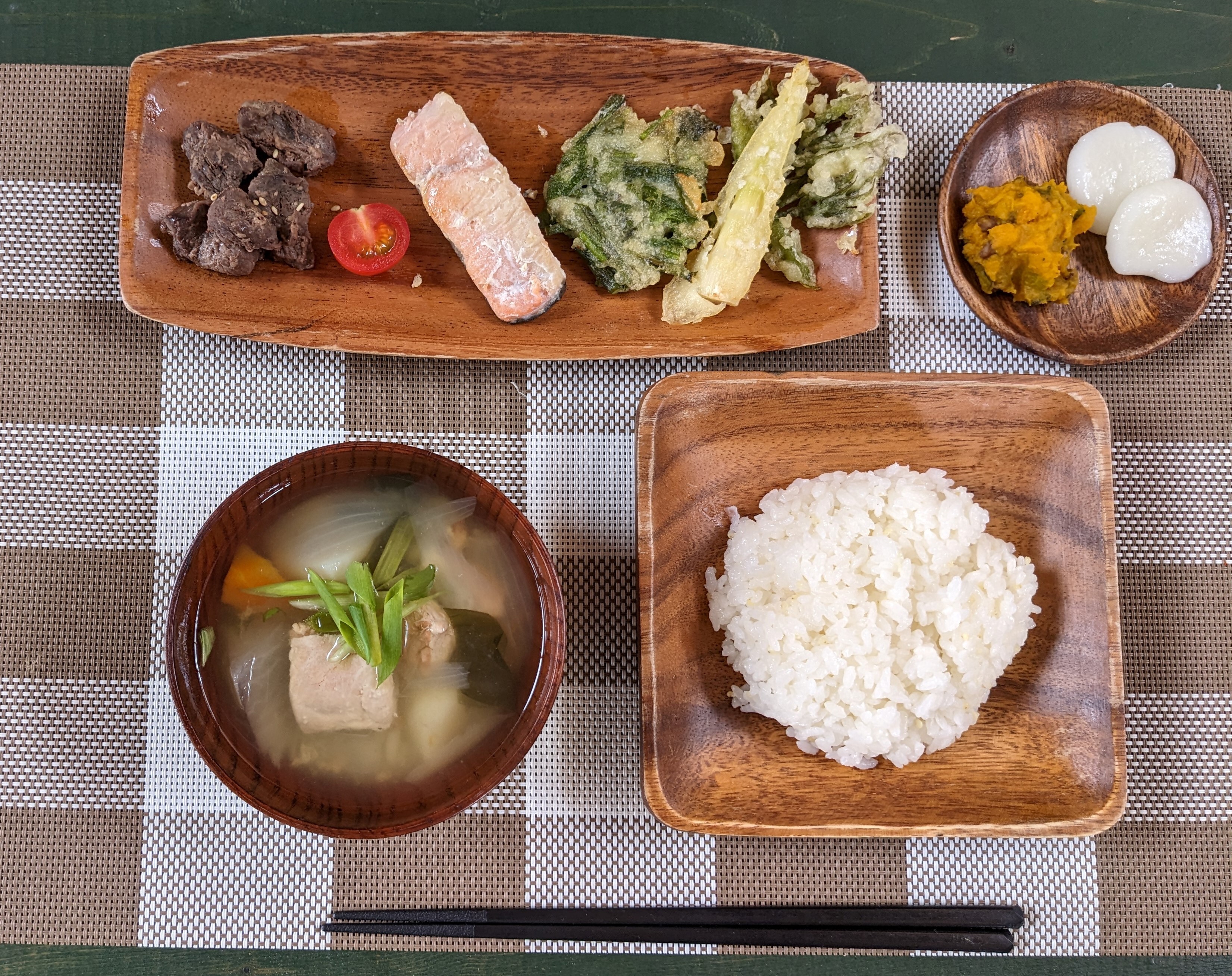 アイヌ料理（オハウ定食）